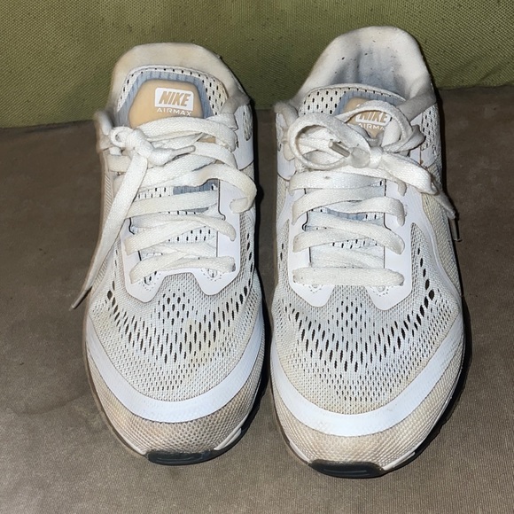 Nike Shoes Black And White Worn Nike Air Maxes You Can See